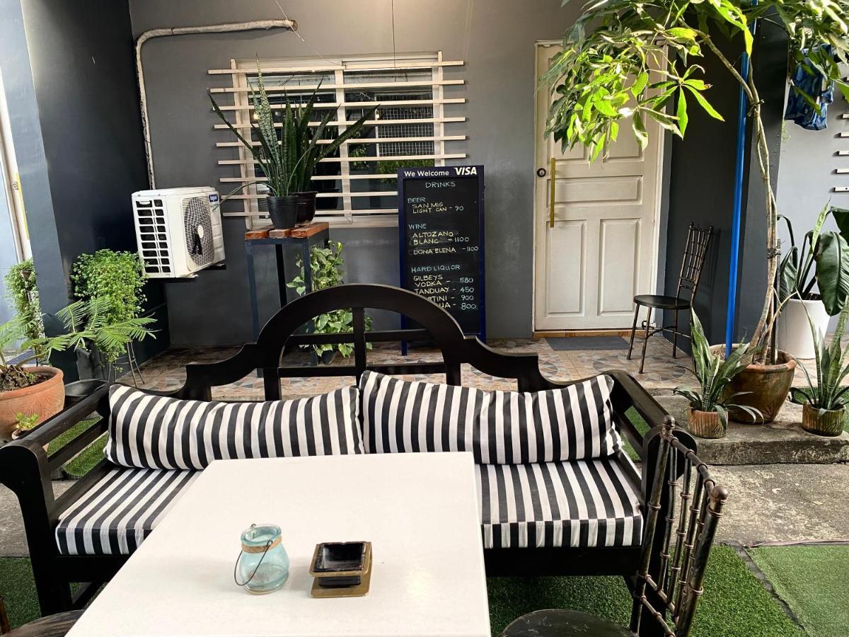 Cog Bnb Lubao -100 Mbps Wifi Экстерьер фото